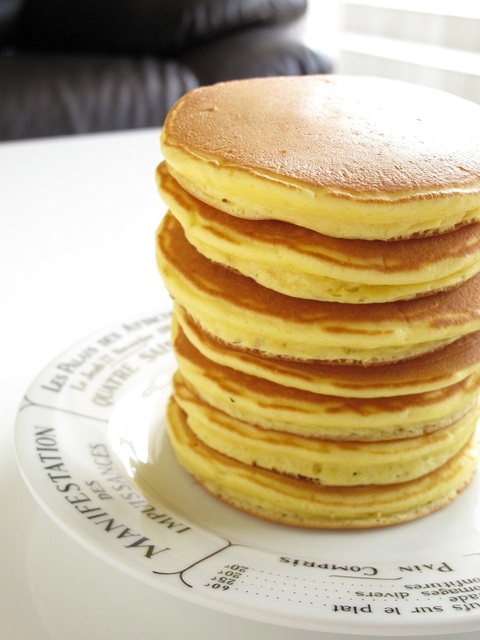 デコレーションホットケーキ ベリーをのせて華やかに 暮らしニスタ